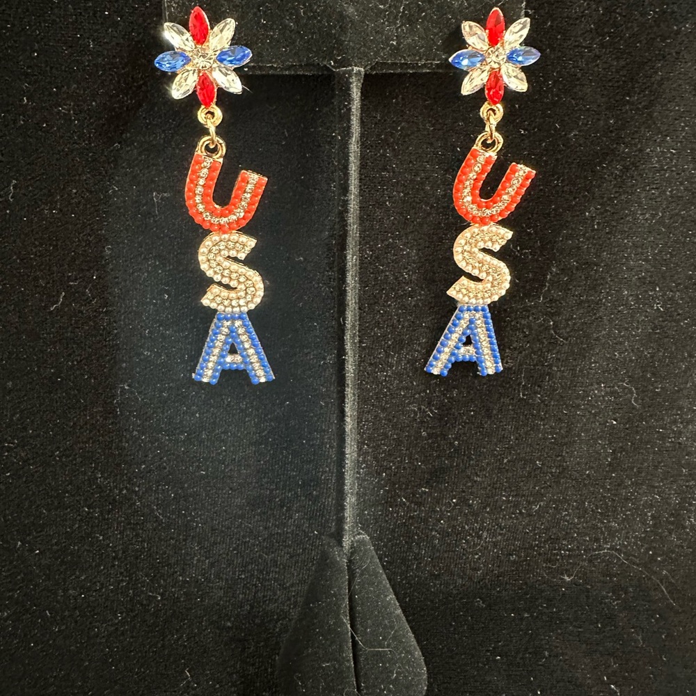 Red white blue rhinestone drop USA earrings